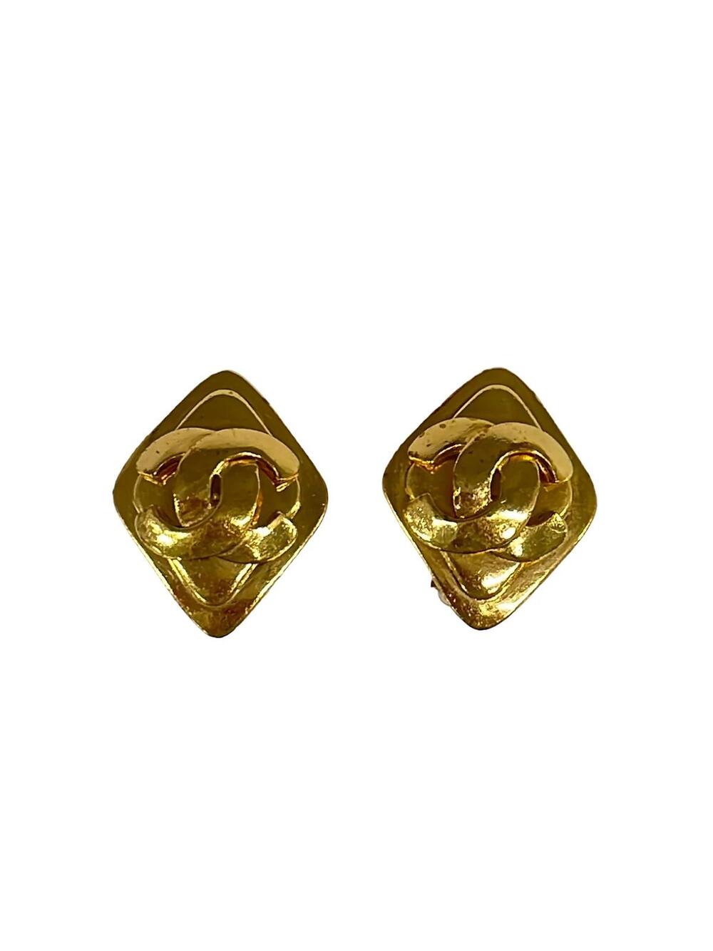 Chanel Coco Gold Hardware Clip On #365453C53B